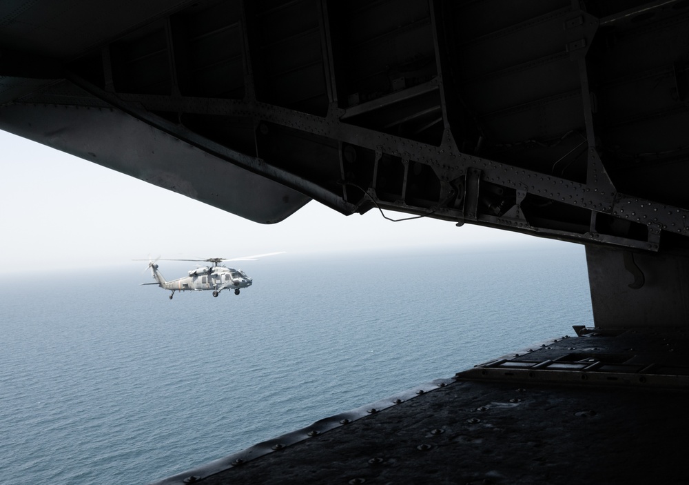USS Canberra Sails in the U.S. Central Command Area of Responsibility