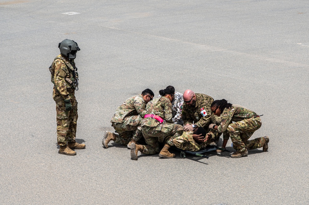 386th EAES conducts joint training with Coalition partners