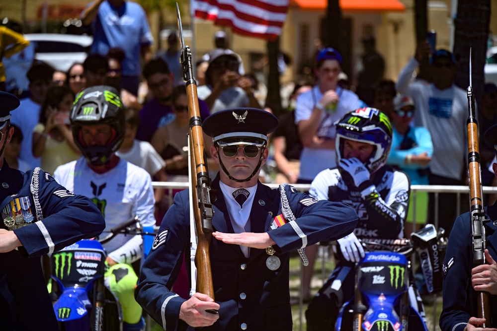 U.S. Air Force Honor Guard Drill Team Honors Fallen Heroes at Air &amp; Sea Show