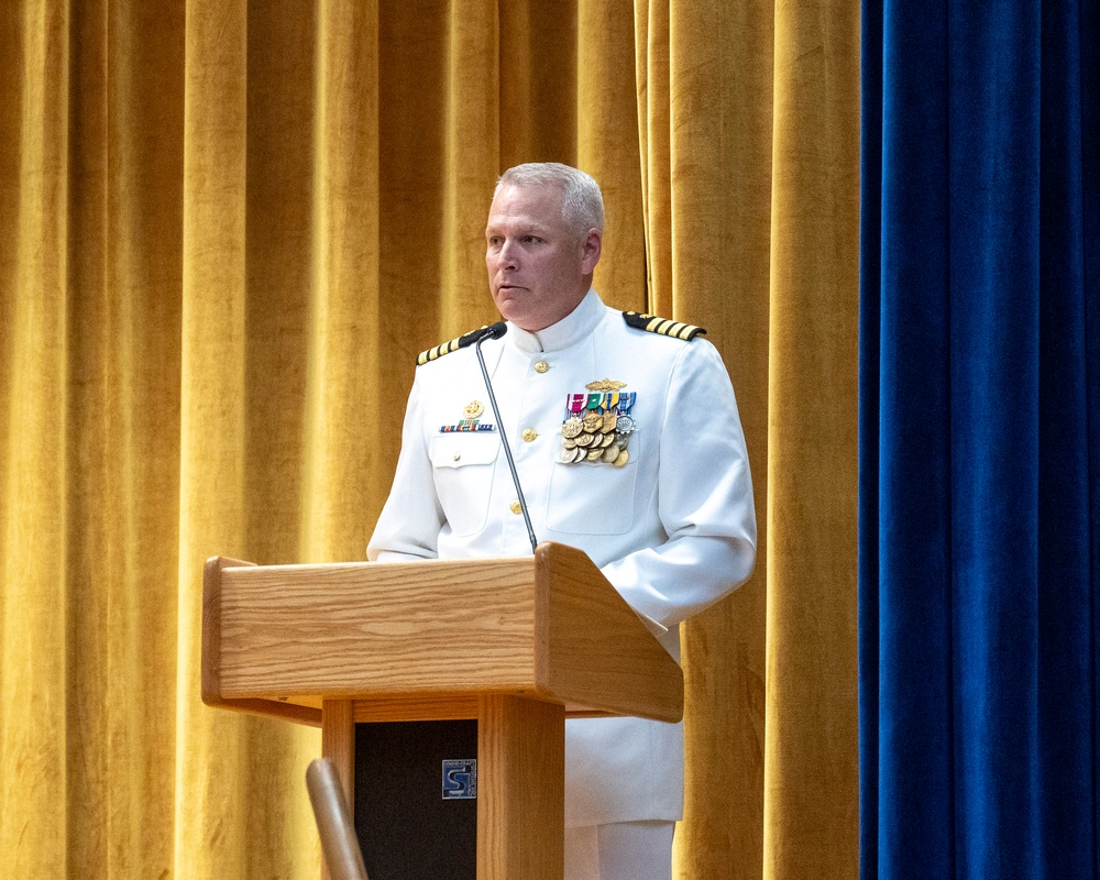 PNSY Hosts OICC Change of Command