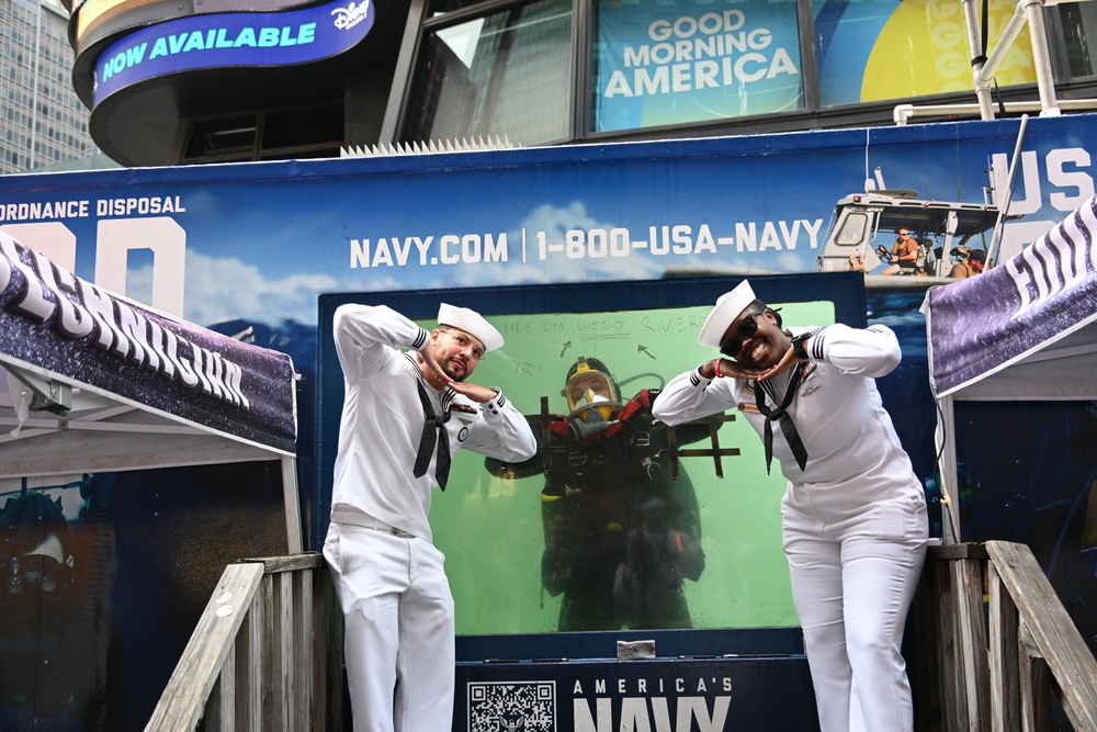 NTAG EMPIRE STATE BRINGS FLEET WEEK SPIRIT TO TIMES SQUARE MAY 23