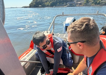 Coast Guard promotes boating safety during National Safe Boating Week