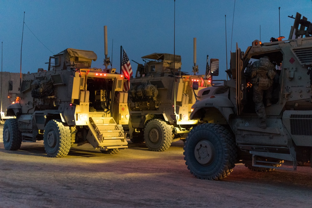 Coalition Members Resupply Outstations Within Combined Joint Operations Area