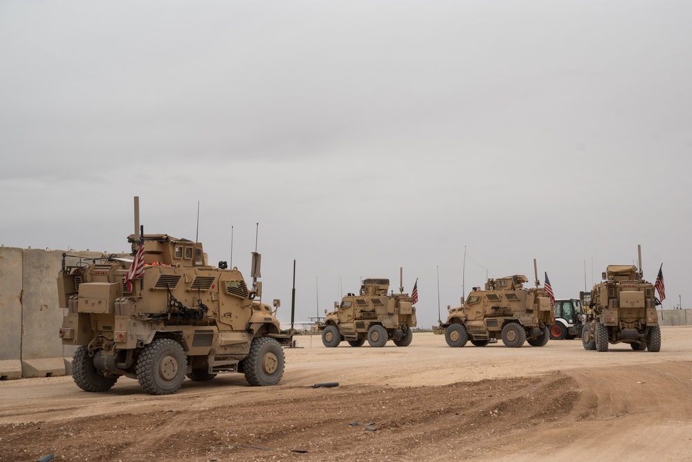 Coalition Members Resupply Outstations Within Combined Joint Operations Area