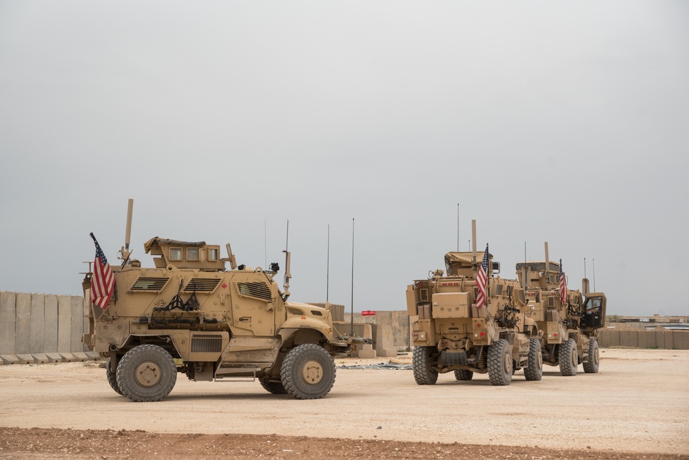 Coalition Members Resupply Outstations Within Combined Joint Operations Area