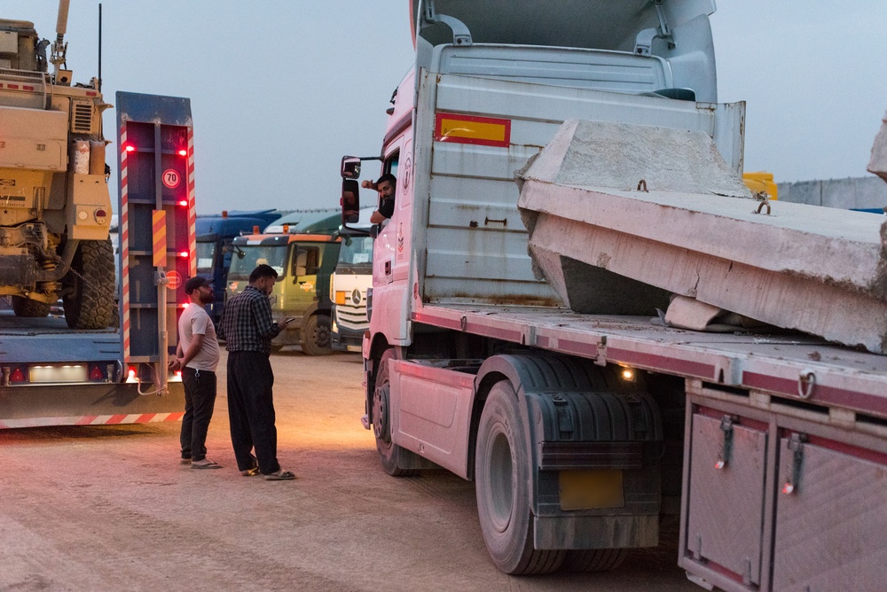 Coalition Members Resupply Outstations Within Combined Joint Operations Area