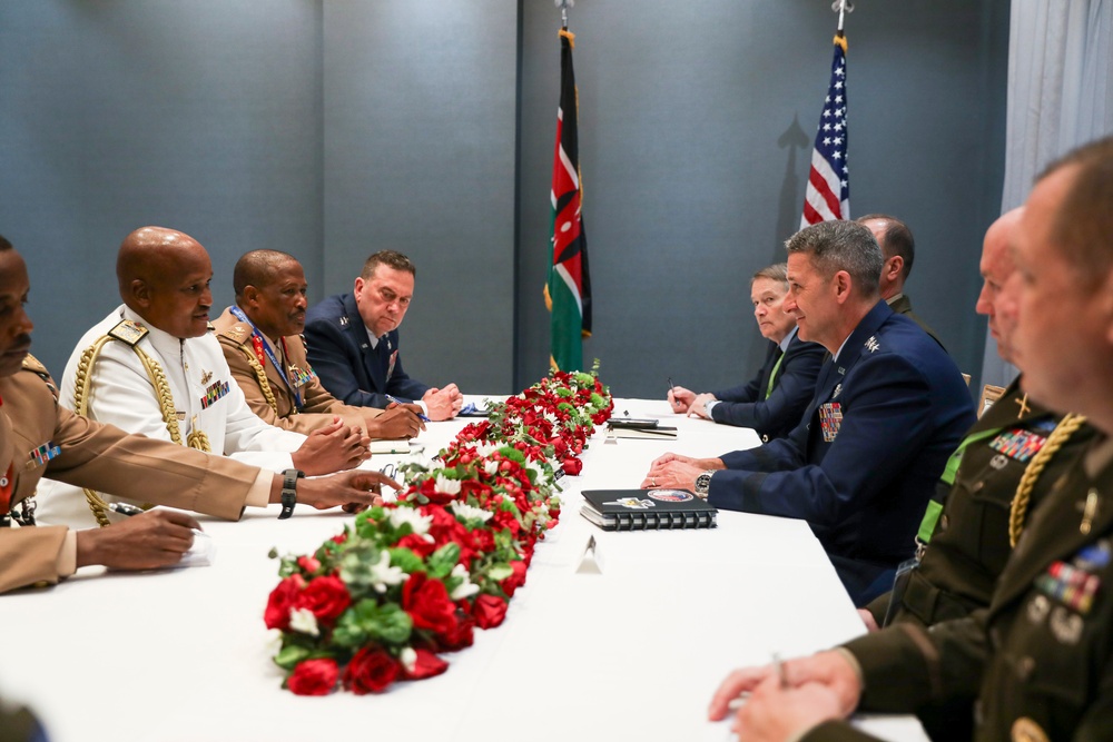 Nordhaus holds bilateral engagement with Kenya's chief of Defence Forces