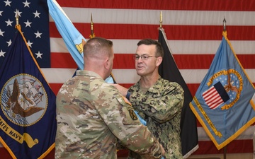 Meador takes command at DLA Distribution Corpus Christi, Texas