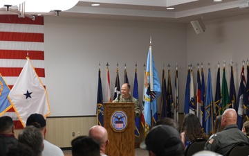 Meador takes command at DLA Distribution Corpus Christi, Texas