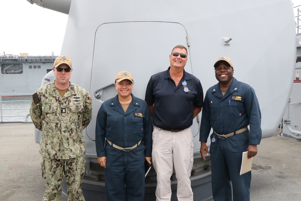 USS Chosin Hosts the Chosin Few