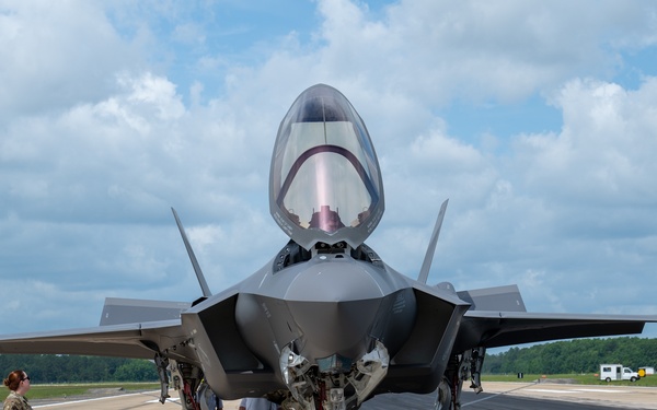 125th Fighter Wing Certifies New BAK-14 Aircraft Arresting System at Jacksonville International Airport