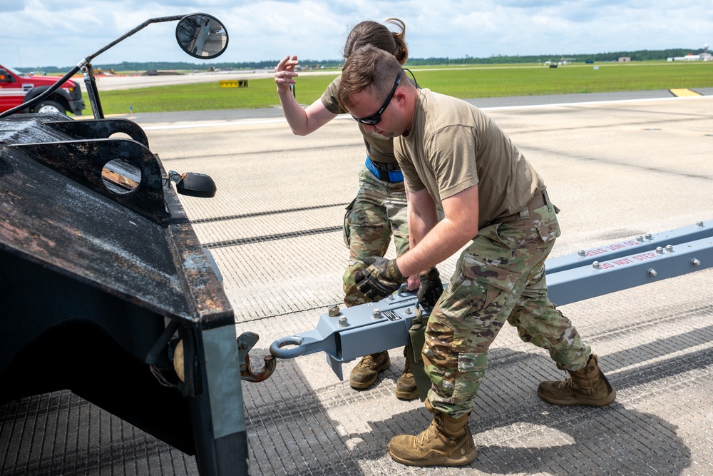125th Fighter Wing Certifies New BAK-14 Aircraft Arresting System at Jacksonville International Airport