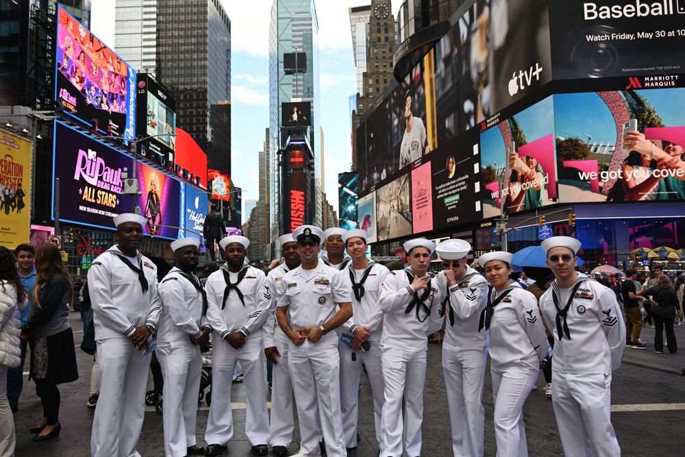 NTAG EMPIRE STATE BRINGS FLEET WEEK SPIRIT TO TIMES SQUARE MAY 23