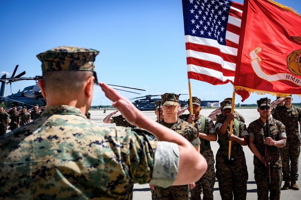 Marine Heavy Helicopter Squadron 772 Change of Command