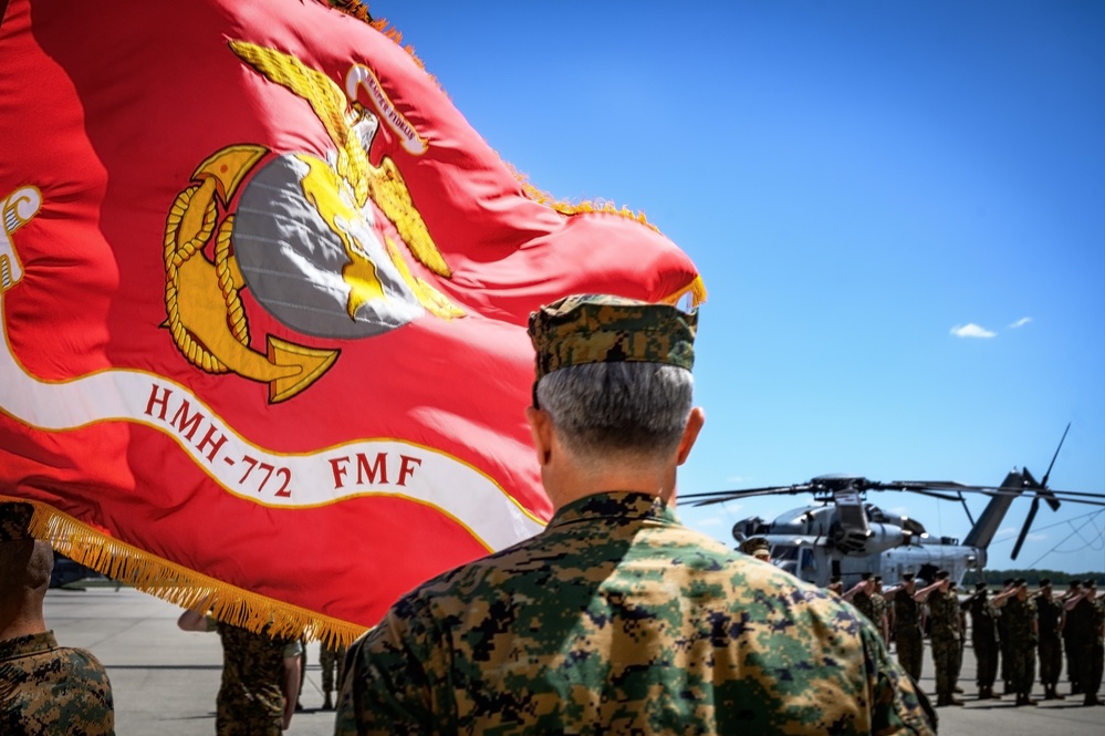 Marine Heavy Helicopter Squadron 772 Change of Command