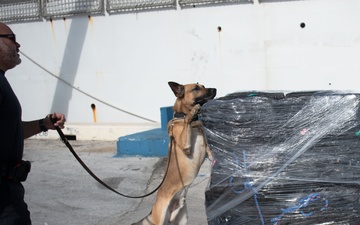 USCGC Thetis (WMEC 910) crew offloads more than $211 million in illicit drugs interdicted in Eastern Pacific