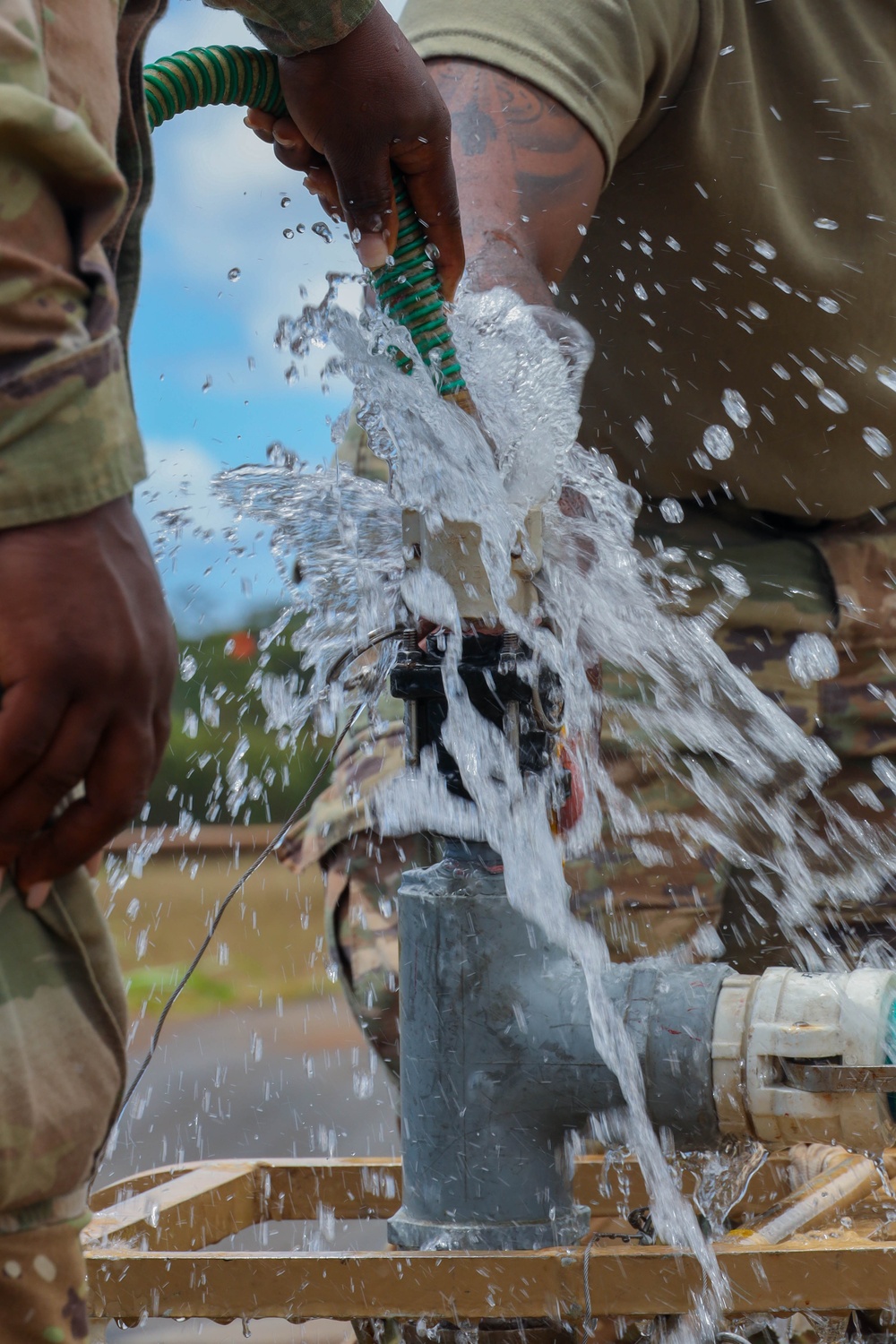 MWSS-174 and 524 DSSB perform tactical level sustainment water support training