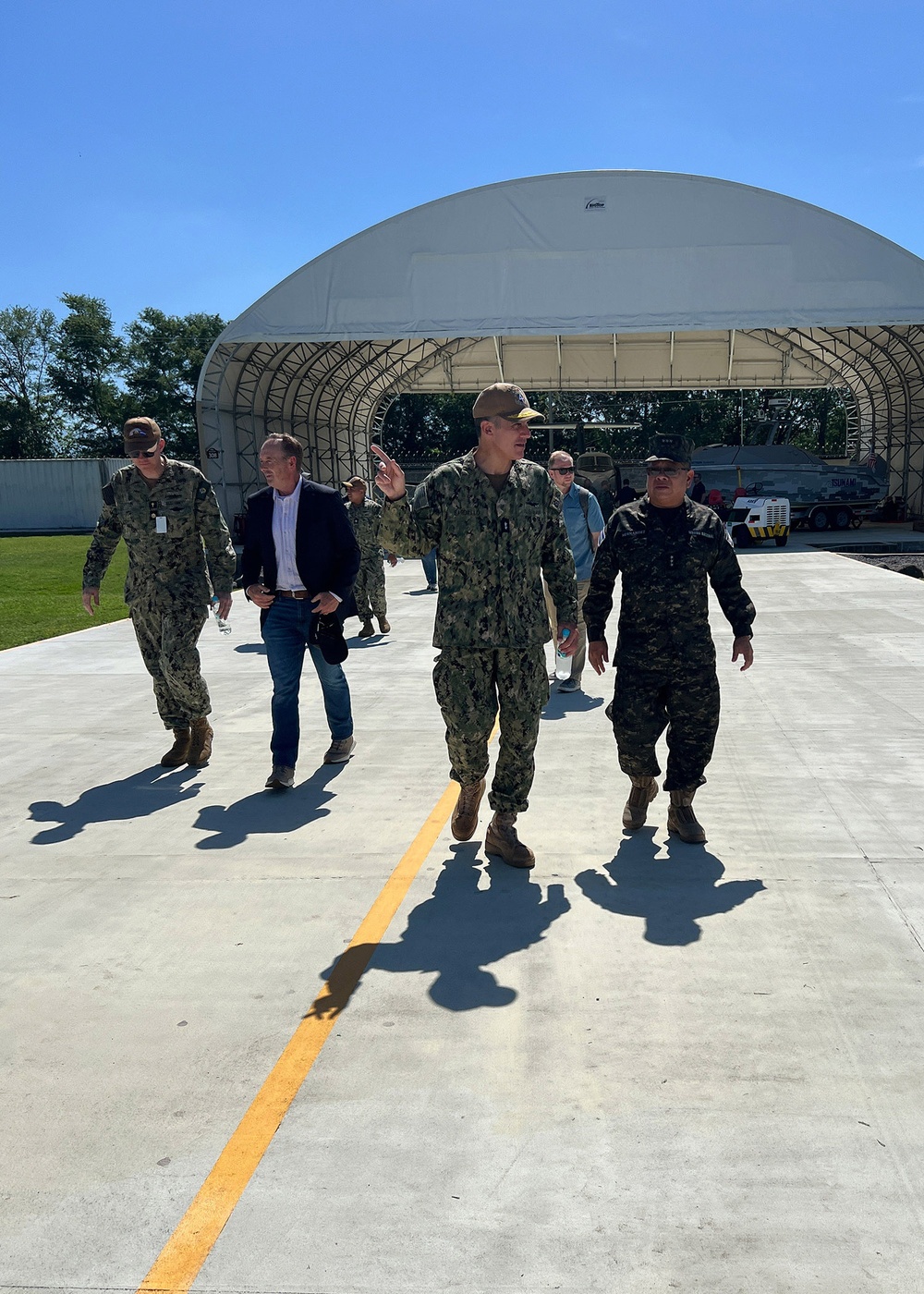 Hybrid Fleet Campaign Event - USNAVSOUTH and Salvadoran Navy integrate Robotic and Autonomous Systems during FLEX 2025