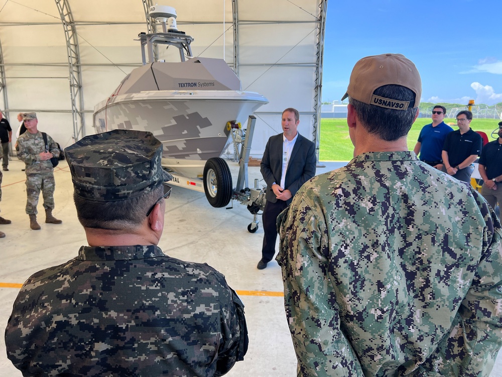 Hybrid Fleet Campaign Event - USNAVSOUTH and Salvadoran Navy integrate Robotic and Autonomous Systems during FLEX 2025