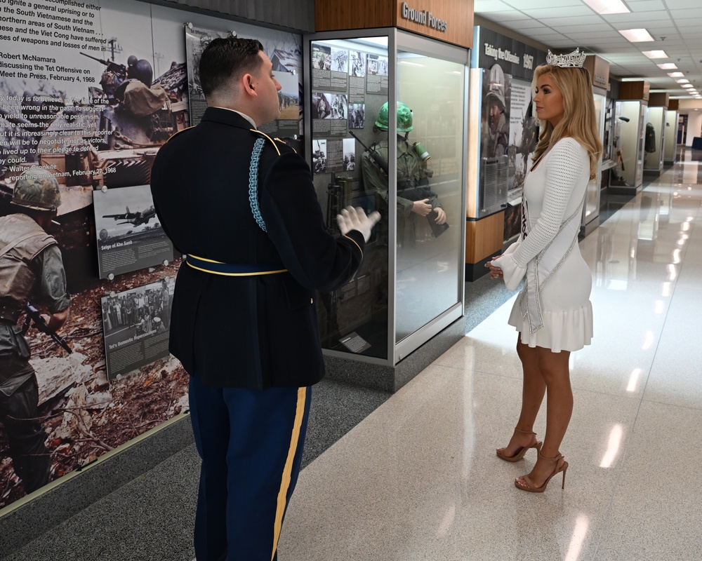 Miss America Tours Pentagon