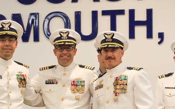 Coast Guard Cutter Vigorous holds change-of-command ceremony