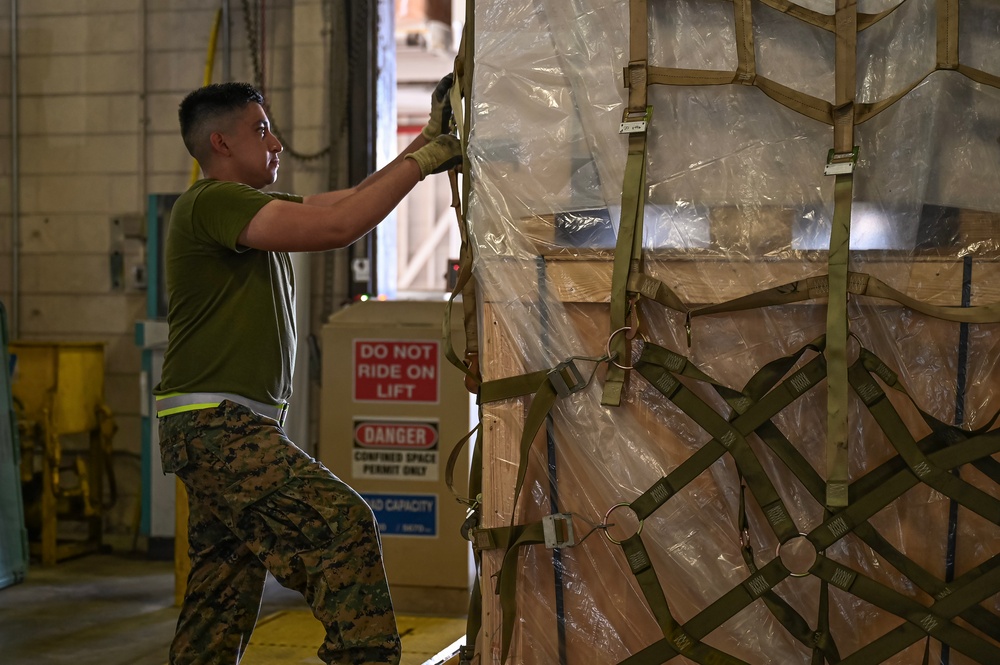 Marines and Airmen unite for global readiness