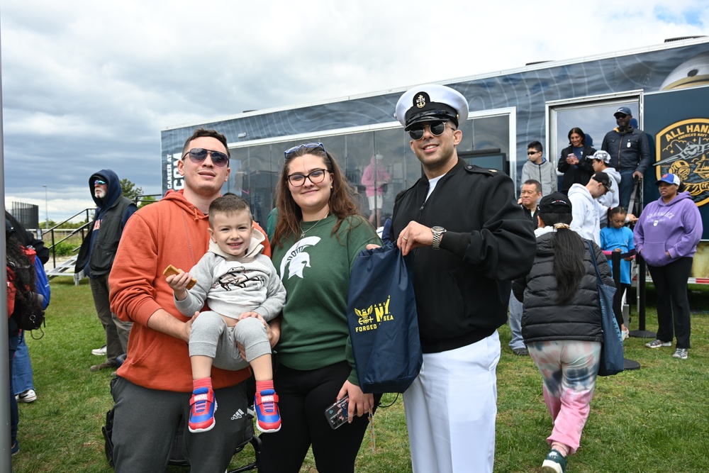 NTAG Empire State joins the FourLeaf Air Show at Jones Beach State Park
