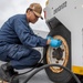 Makin Island conducts aviation maintenance
