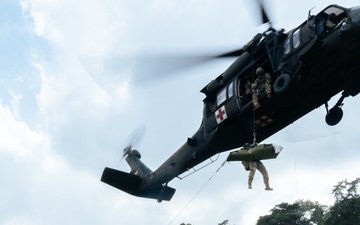 Members of 7th Special Forces Group (Airborne) and Guatemalan special forces conduct hoist training during CENTAM Guardian 25