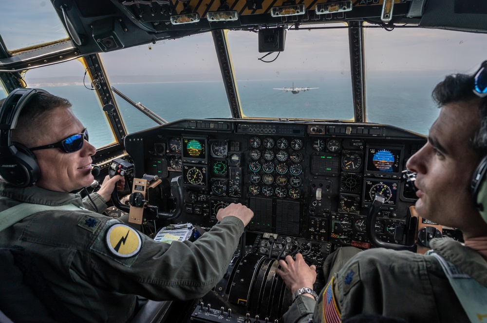 Final Flight, Lifelong Bond: 103rd Pilots Celebrate Retirement Together