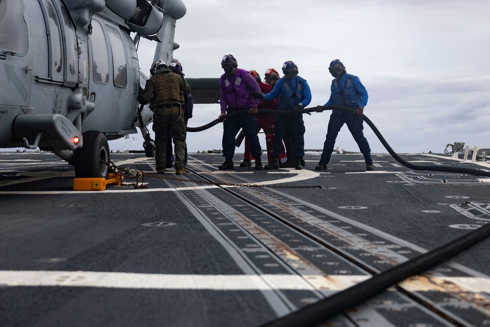 Shoup conducts flight quarters