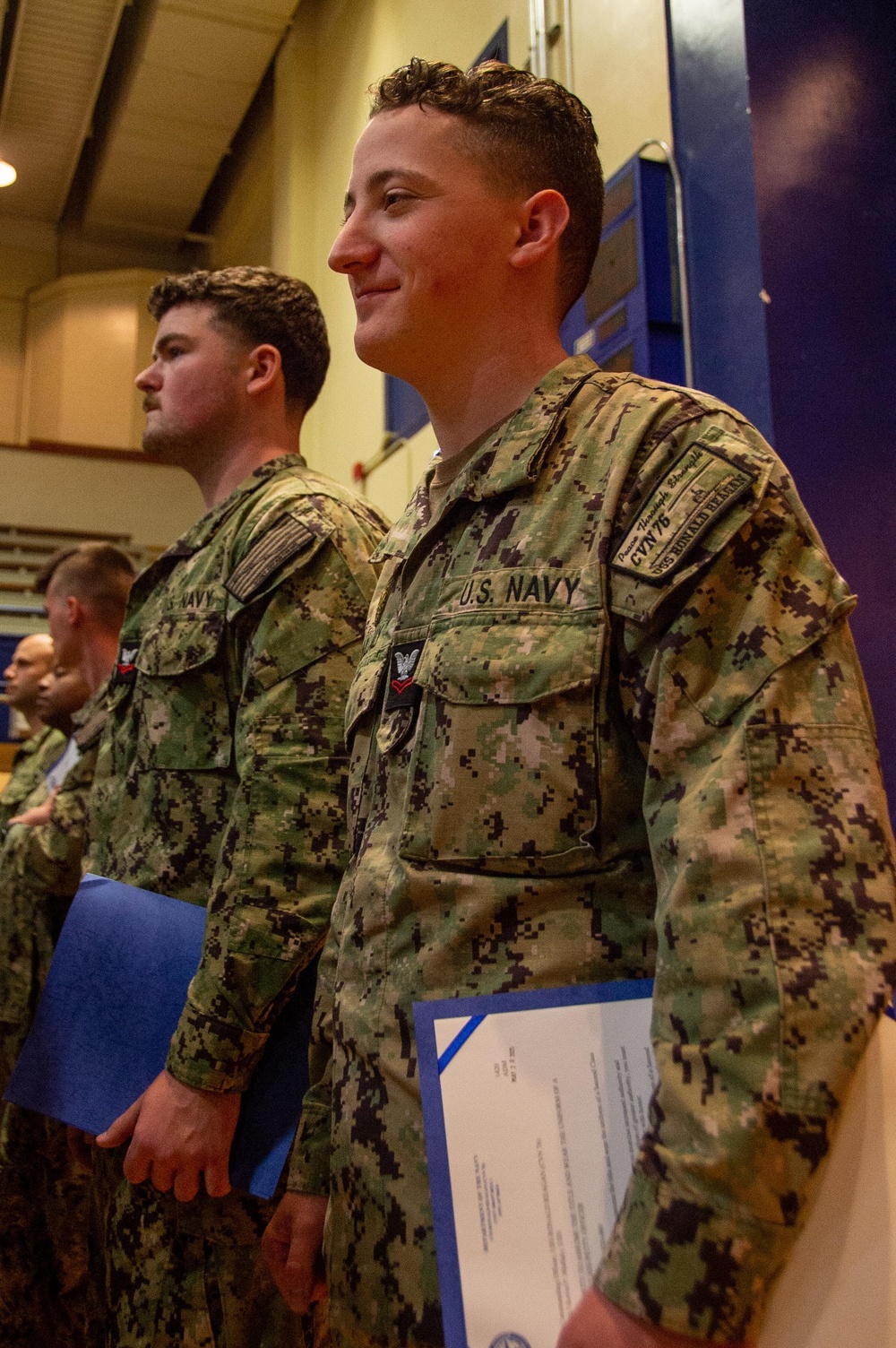 USS Ronald Reagan (CVN 76) frocks newly appointed petty officers
