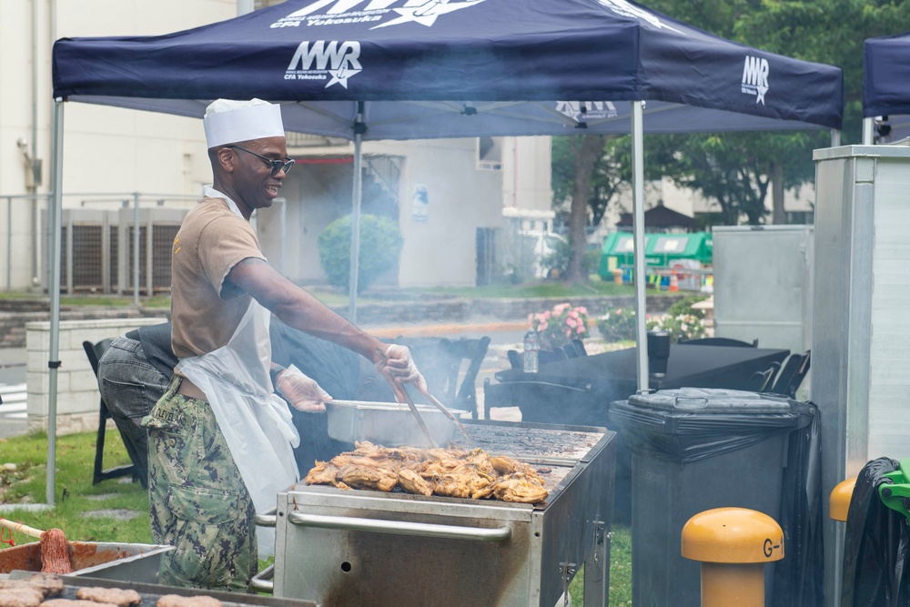 CFAY Commodore Matthew C. Perry General Mess Hosts Open Galley