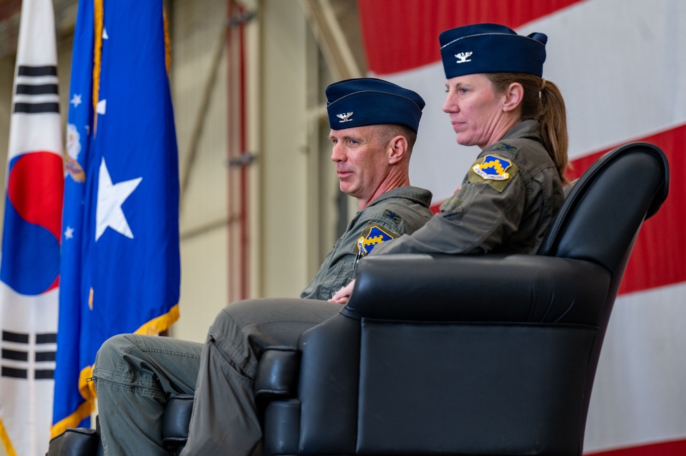 8th Fighter Wing change of command