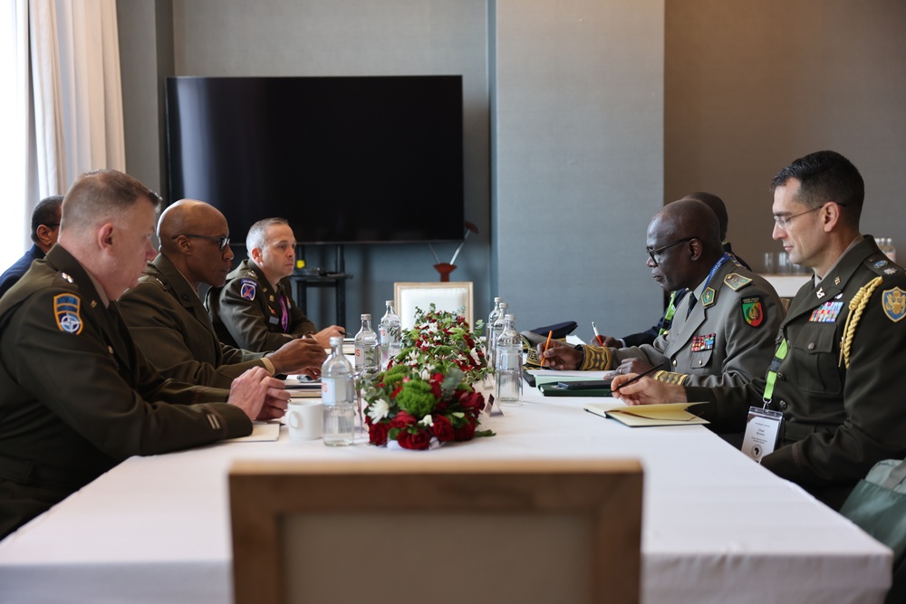 Gen. Langley conducts a bilateral engagement with Republic of Congo during ACHOD