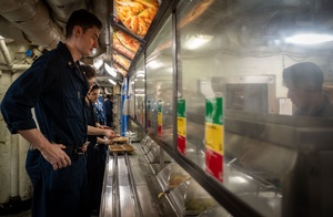 Radio News - USS Carl Vinson Arrives in Busan