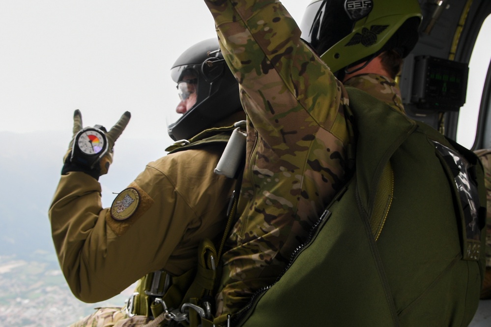 Aviano AB leadership takes to the skies with 56th RQS, 57th RQS