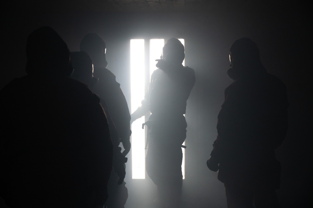426th ABS enhances readiness through CBRN training with Norwegian military