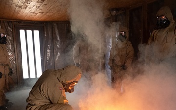 426th ABS enhances readiness through CBRN training with Norwegian military