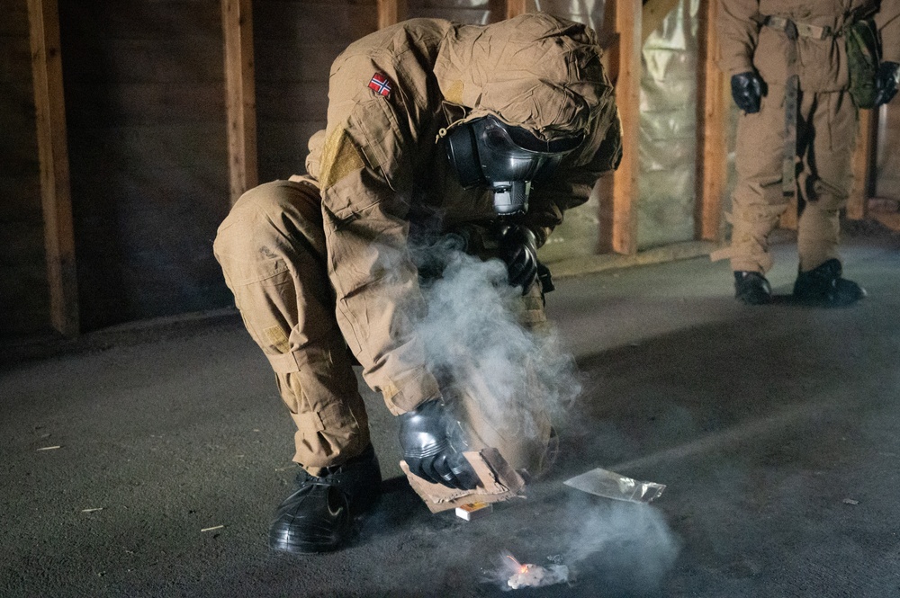 426th ABS enhances readiness through CBRN training with Norwegian military