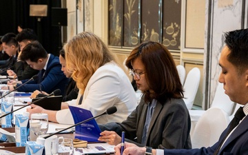 U.S. Indo-Pacific Commander Travels to Singapore, Participates in Shangri-La Dialogue
