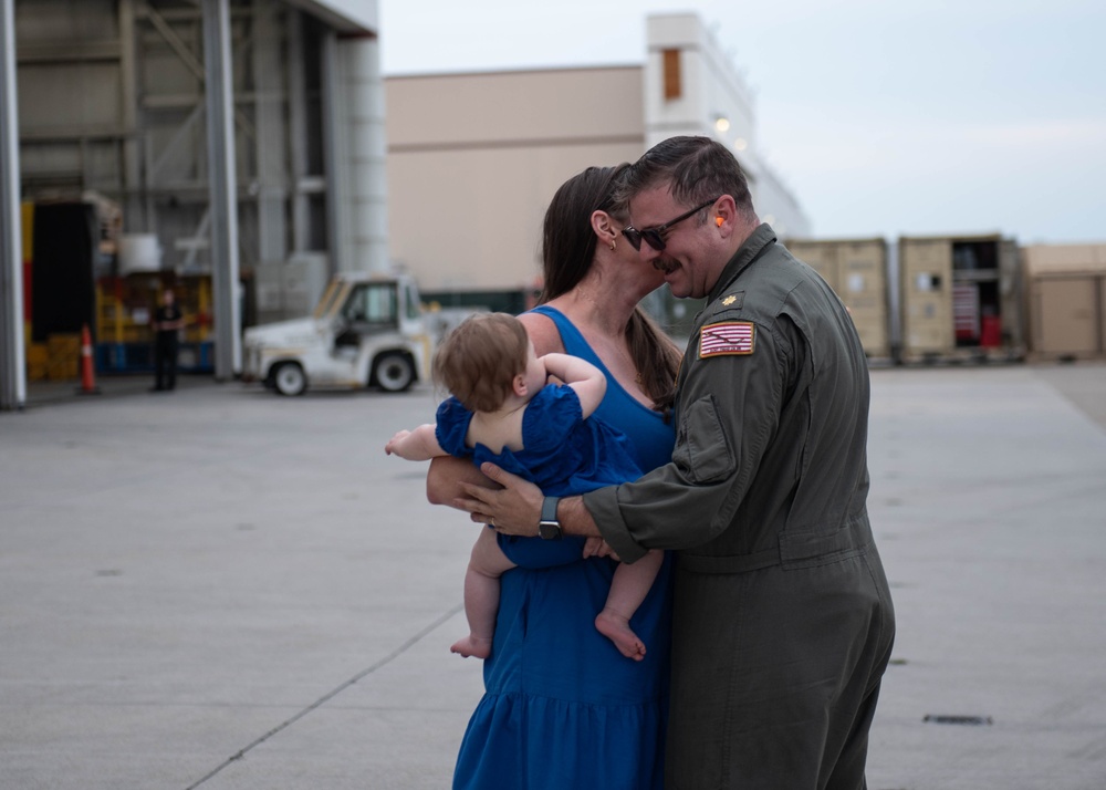 VRC-40 Returns Home From Deployment