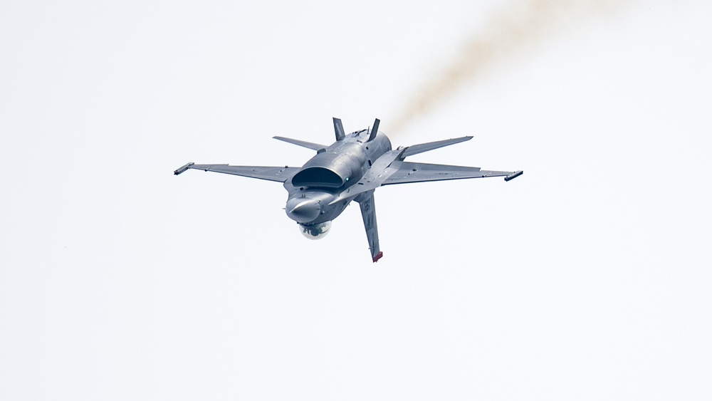 PACAF F-16 Demo Team conducts final flight after 30 years of enhancing U.S. relations worldwide