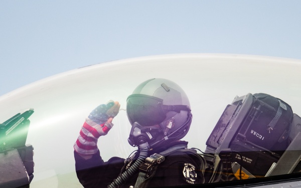 PACAF F-16 Demo Team conducts final flight after 30 years of enhancing U.S. relations worldwide