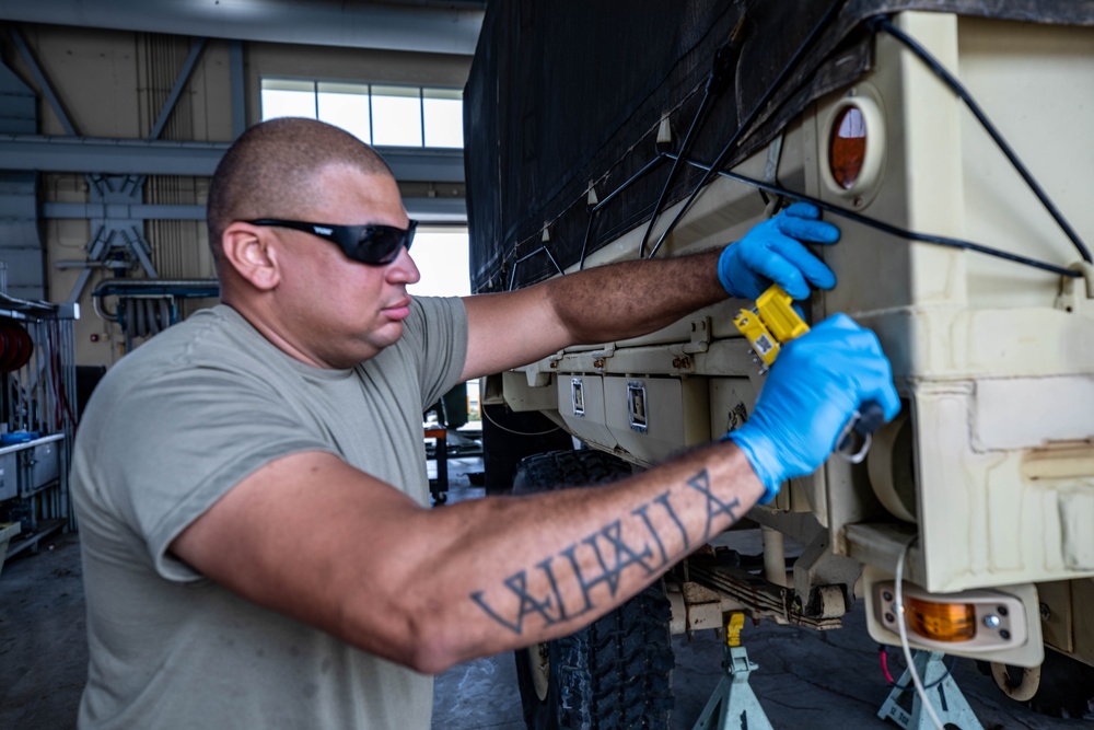 892nd MRBC Maintains Critical Bridging Equipment