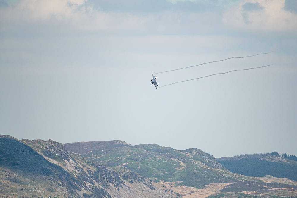 F-35s conduct low-level training in Wales