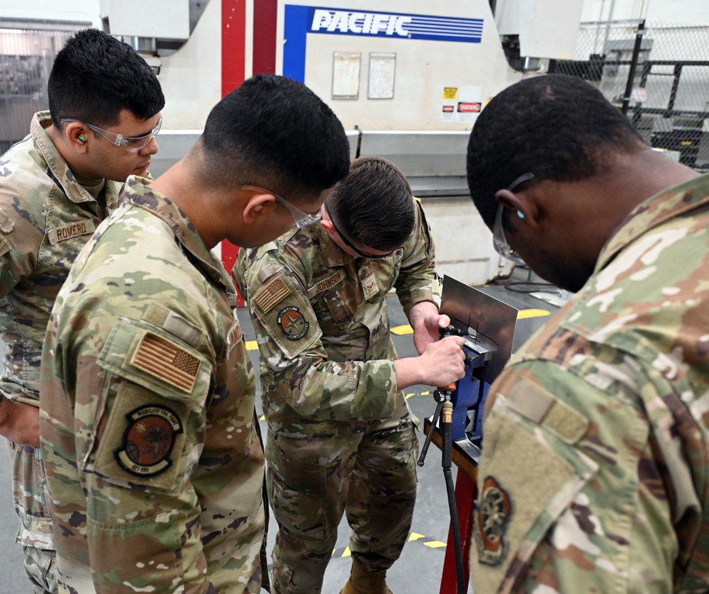 621 CRG, AMAG expand operational capabilities during maintenance course