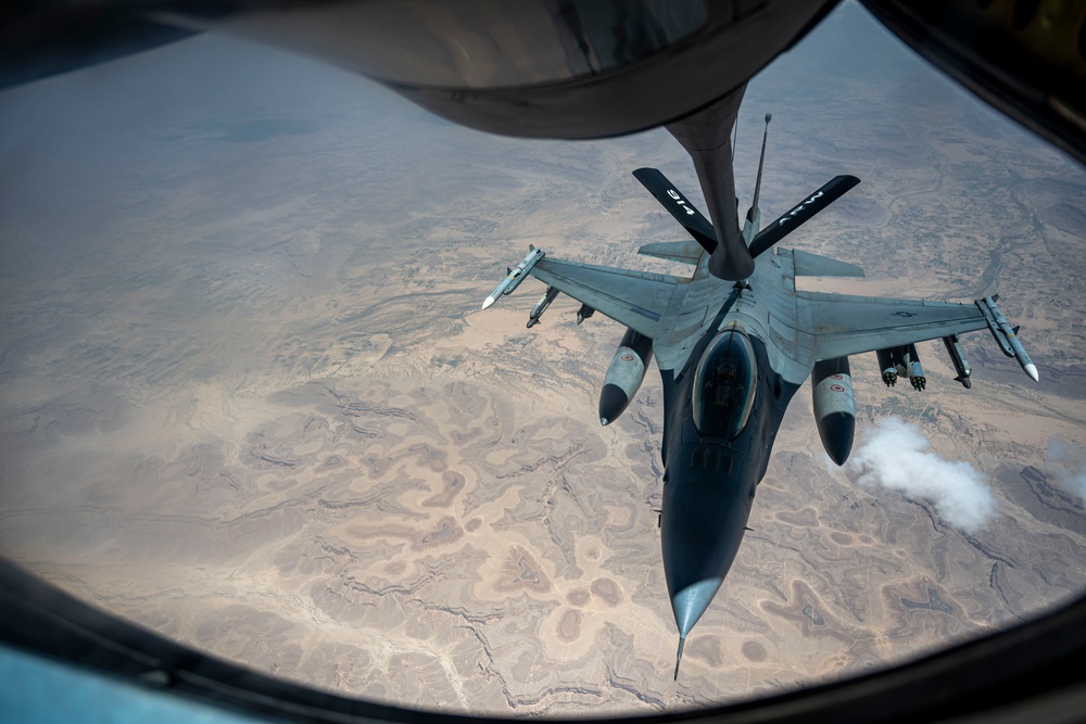 Air superiority maintained by Fighting Falcons