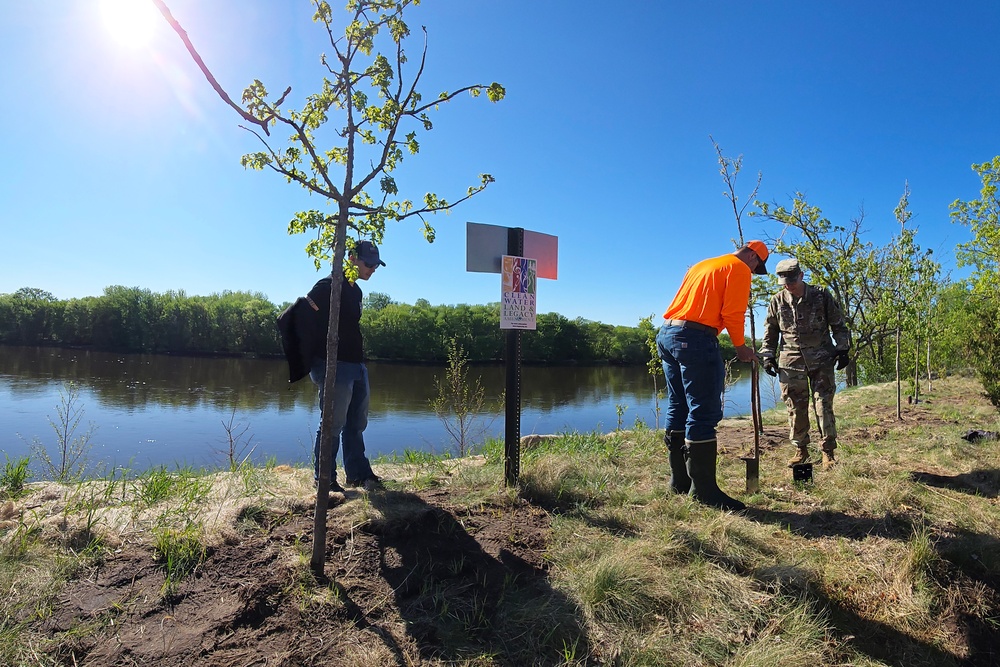 Camp Ripley Celebrates Stewardship Day and Community