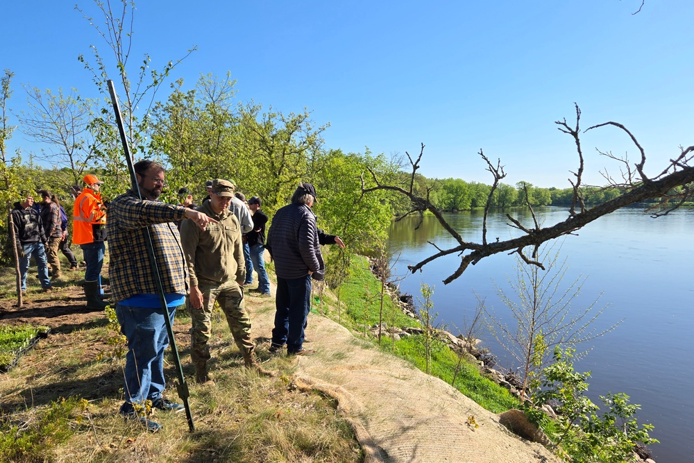 Camp Ripley Celebrates Stewardship Day and Community